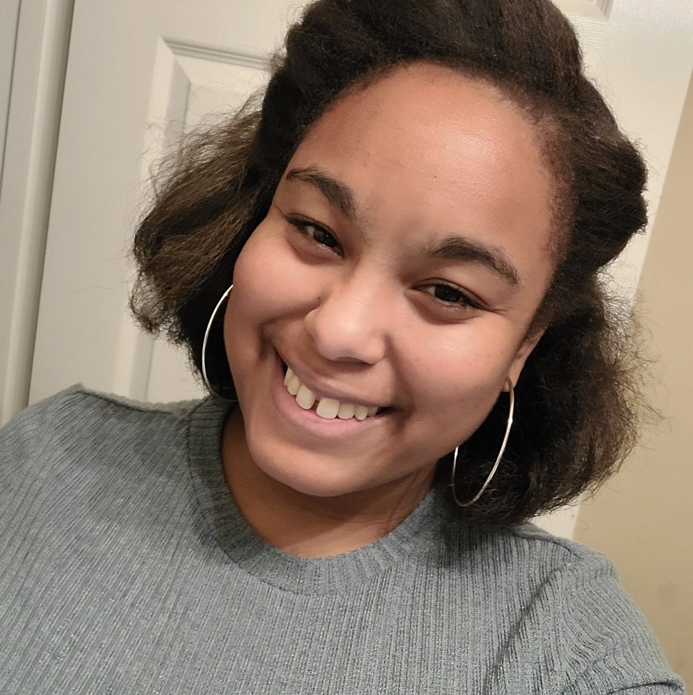 Meet your Posher, Brittany